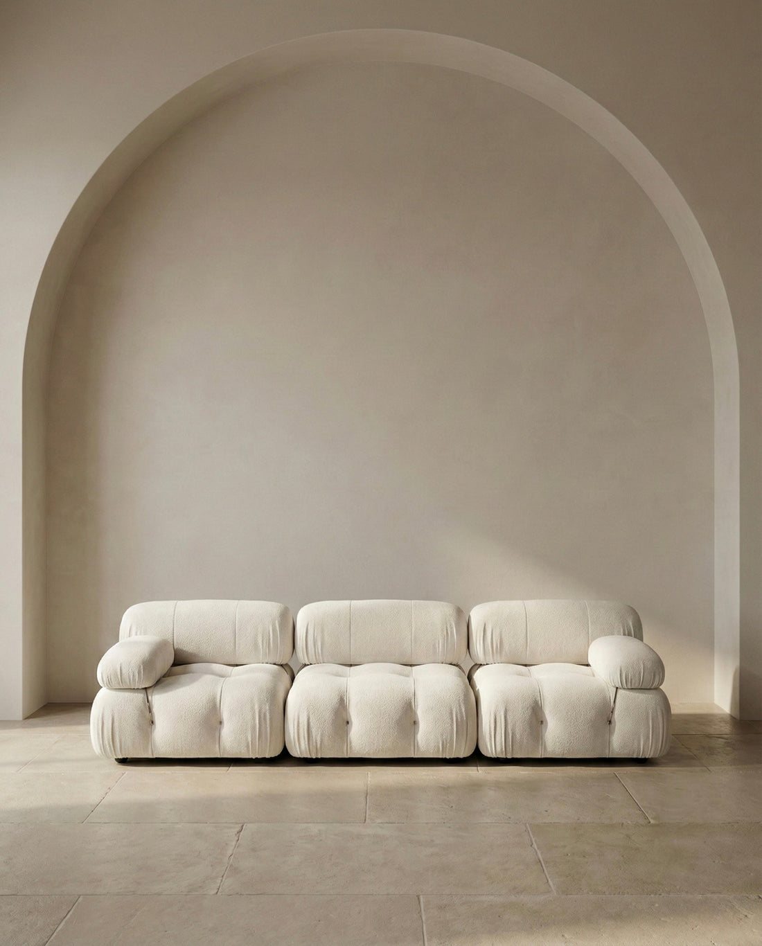 What is a Modular Sofa? Space-Saving Ideas and Benefits for Small Living Rooms